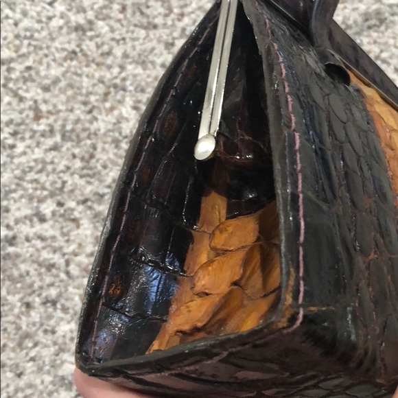 Vintage Japanese Crocodile Purse - Picture 9 of 9